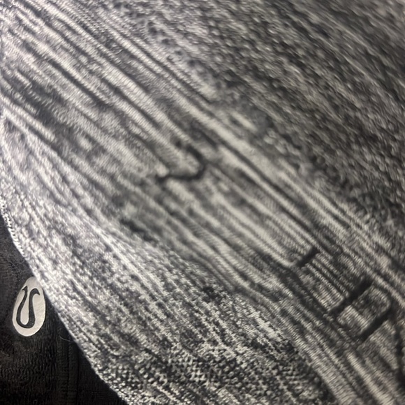 RARE Lululemon Swiftly Racerback Black Gray 2 NWOT - Picture 9 of 10